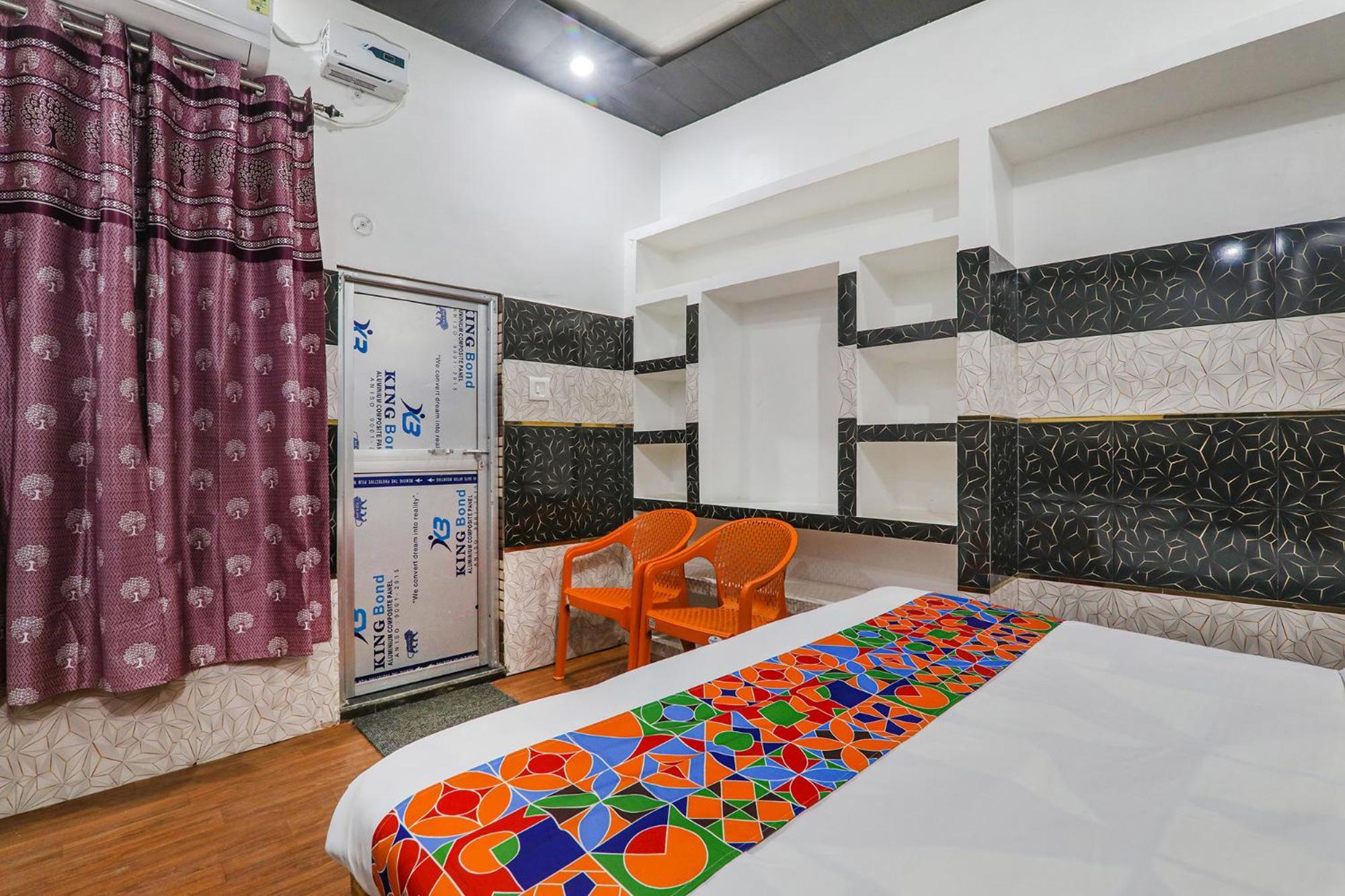Fabexpress Milan Palace Ayodhya Dış mekan fotoğraf